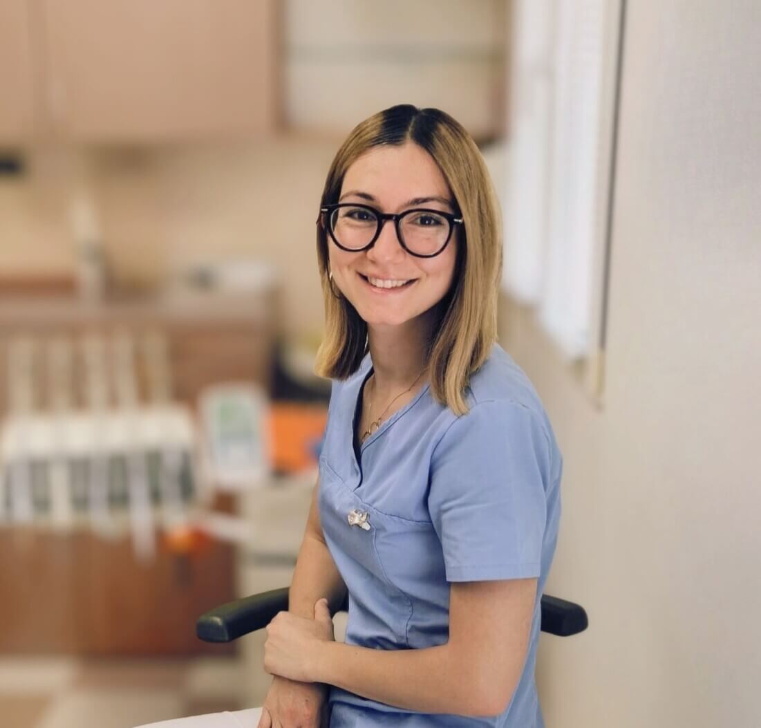 Дентален кабинет Мирела Дент - семеен зъболекар в София